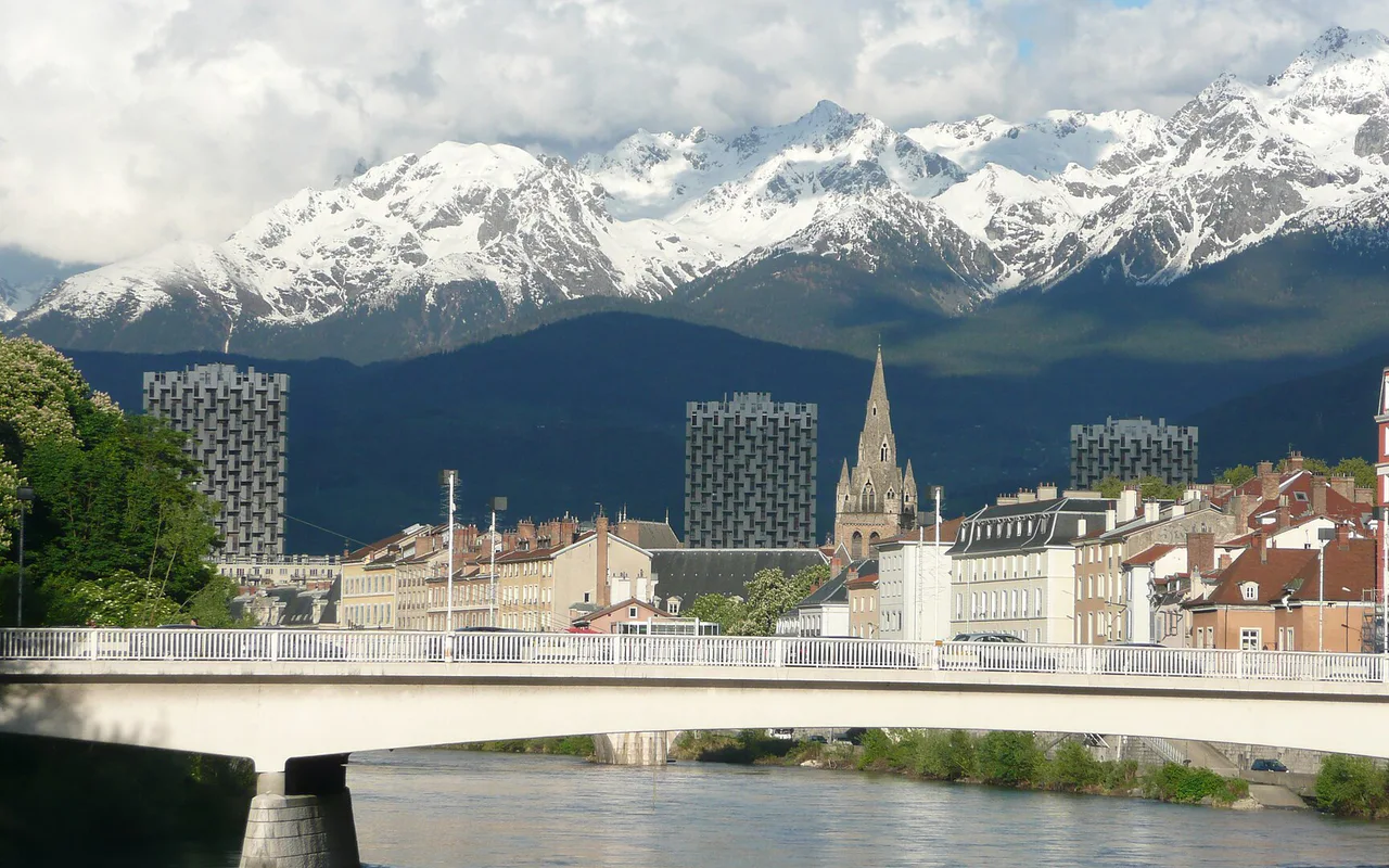 Vista da cidade de Grenoble