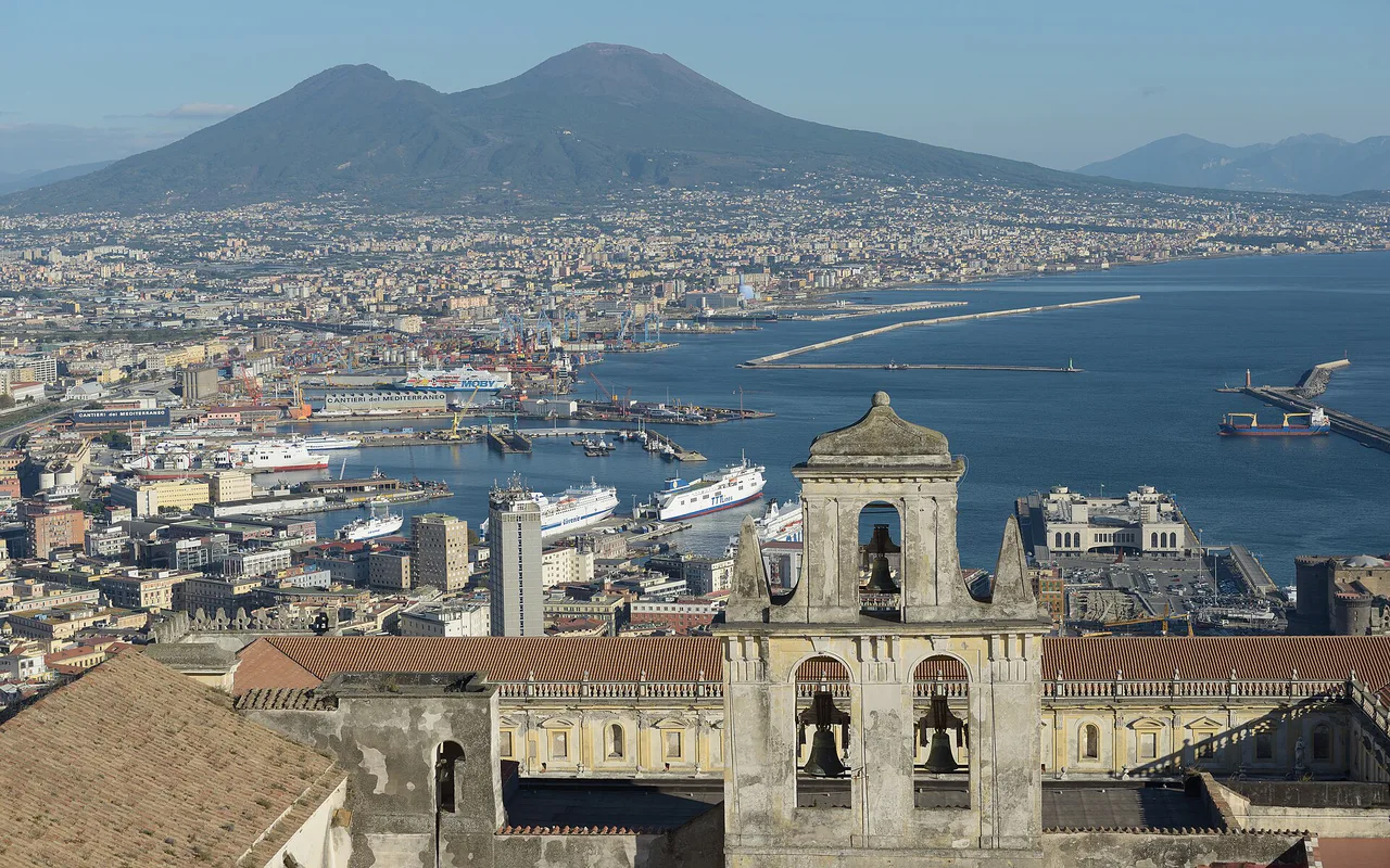 City view of Naples