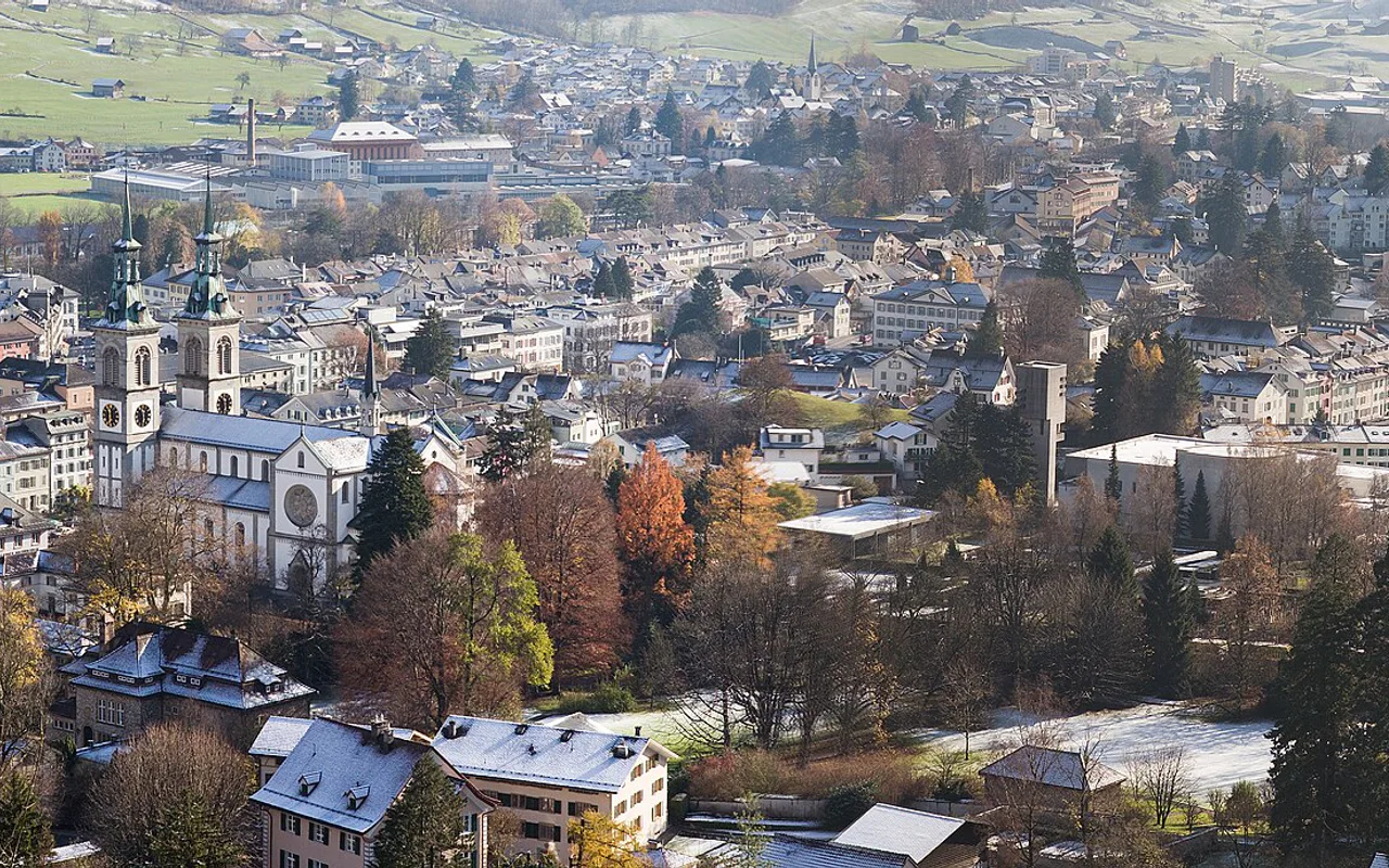 City view of Glarus